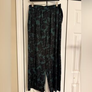 GAP Botanical Print Satin Pants